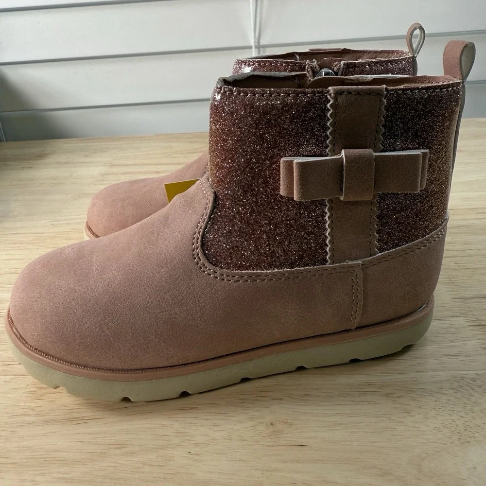 Munchkin Stride Rite Little Girl's Size 10M Avalon Pink Glitter Side-Zip Boots